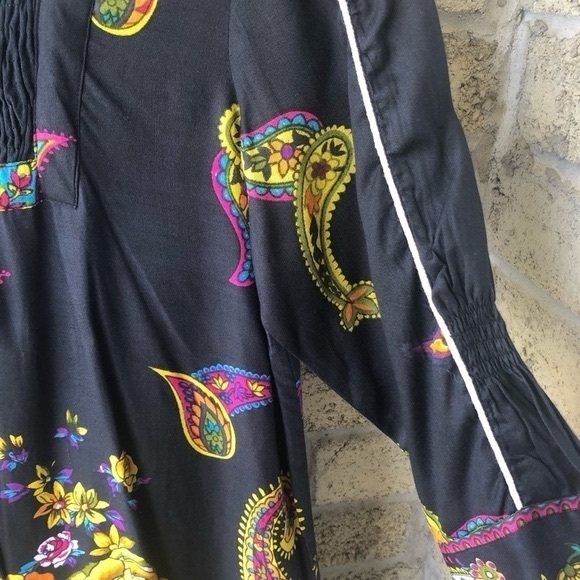 CARMAR Distressed Jean Shorts - Picture 5 of 5